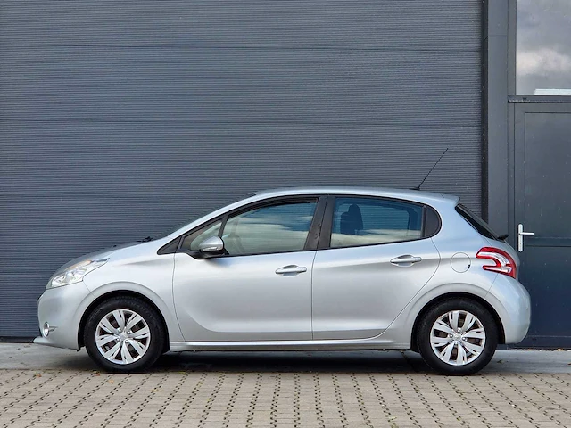 Peugeot - 2013 - 208 - 1.0 vti access - tv-499-j - afbeelding 5 van  21