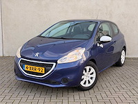 Peugeot - 2014 - 208 - 1.0 vti like - 73000 km - 4-xrr-92 - afbeelding 1 van  18