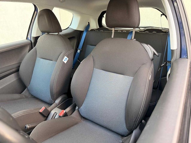 Peugeot - 2014 - 208 - 1.0 vti like - 73000 km - 4-xrr-92 - afbeelding 17 van  18