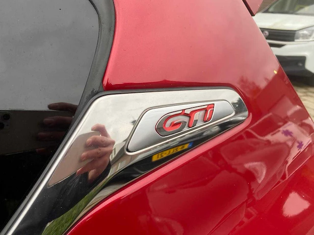 Peugeot - 2014 - 208 - 1.6 thp gti - x-953-bj - afbeelding 4 van  36