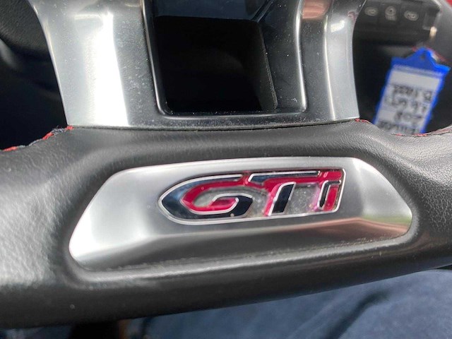 Peugeot - 2014 - 208 - 1.6 thp gti - x-953-bj - afbeelding 16 van  36