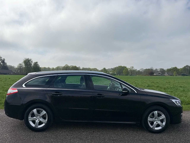 Peugeot - 2015 - 508 sw - 1.6 e-thp blue l.pr. - j-921-rz - afbeelding 12 van  14