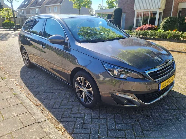 Peugeot - 2016 - 308 sw - 1.2 puret.blue l. pr - kx-931-v - afbeelding 11 van  18