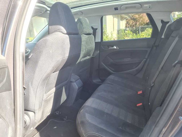 Peugeot - 2016 - 308 sw - 1.2 puret.blue l. pr - kx-931-v - afbeelding 10 van  18