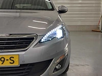 Peugeot - 2017 - 308 sw - 1.2 puretech allure - personenauto - afbeelding 17 van  20