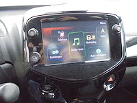 Peugeot - 2018 - 108 cabrio - 1.0 e-vti gt-line - personenauto - afbeelding 7 van  22