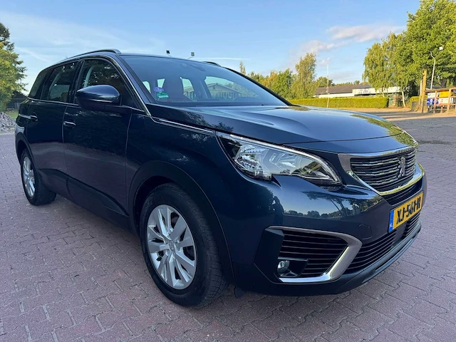 Peugeot - 2019 - 5008 - 1.2 pt bl. executive - xj-561-h - afbeelding 3 van  26