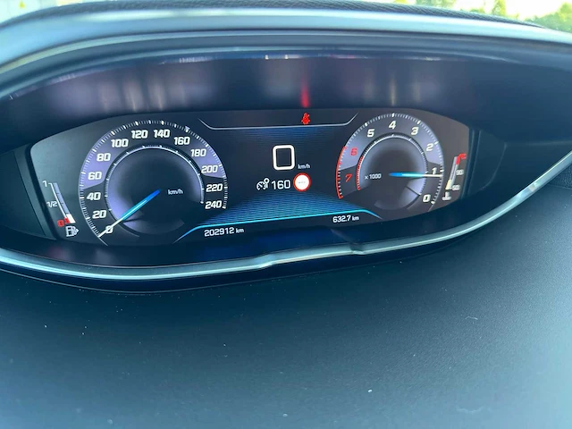 Peugeot - 2019 - 5008 - 1.2 pt bl. executive - xj-561-h - afbeelding 8 van  26