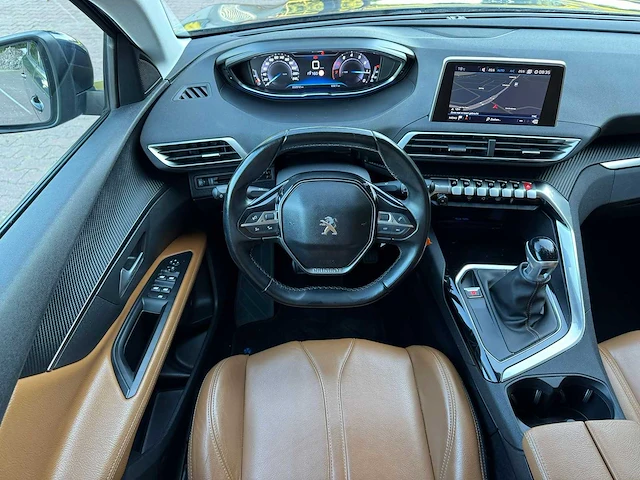 Peugeot - 2019 - 5008 - 1.2 pt bl. executive - xj-561-h - afbeelding 5 van  26