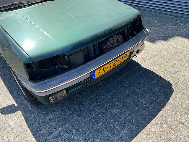 Peugeot - 205 cabriolet - 1.4 roland garros - afbeelding 8 van  14