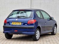 Peugeot - 206 - 1.1 xr - 81-nz-fn - 2004 - afbeelding 14 van  18