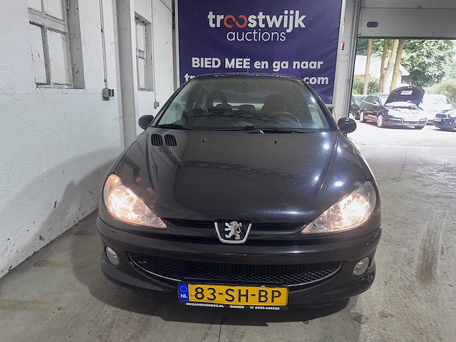 Peugeot - 206 - 1.4-16v air-line 3 - 83-sh-bp - afbeelding 18 van  19