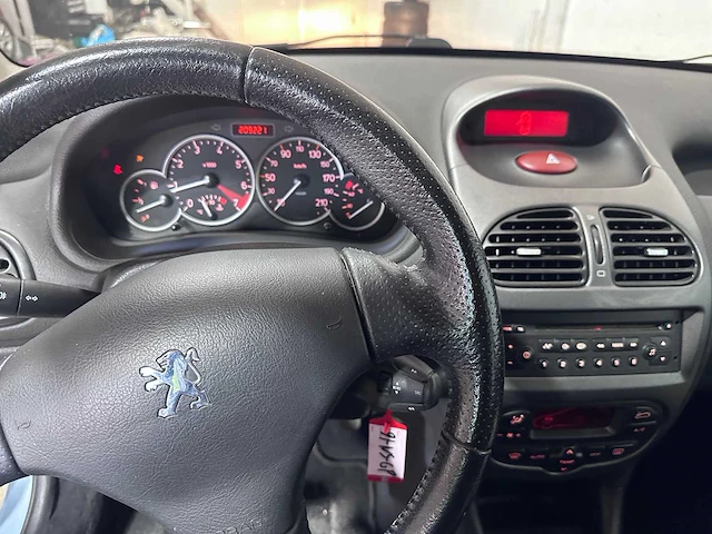 Peugeot - 206 - 1.4-16v gentry prem. - 91-ns-gp - afbeelding 2 van  20