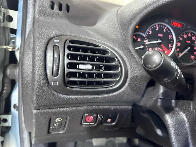 Peugeot - 206 - 1.4-16v gentry prem. - 91-ns-gp - afbeelding 4 van  20