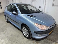 Peugeot - 206 - 1.4-16v gentry prem. - 91-ns-gp - afbeelding 18 van  20