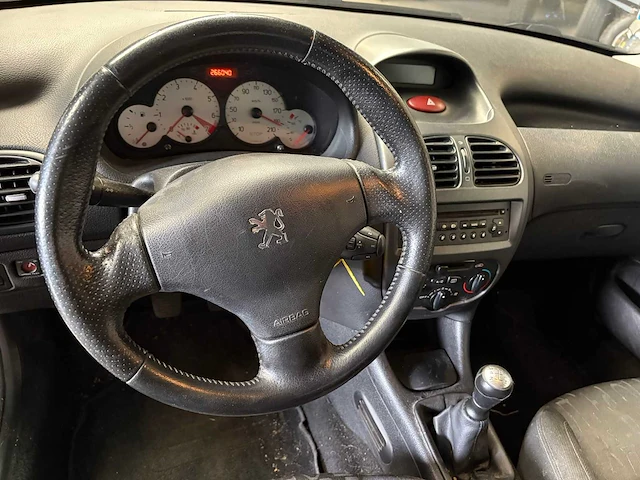 Peugeot - 206 - 1.4-16v xs pack - personenauto - afbeelding 10 van  21