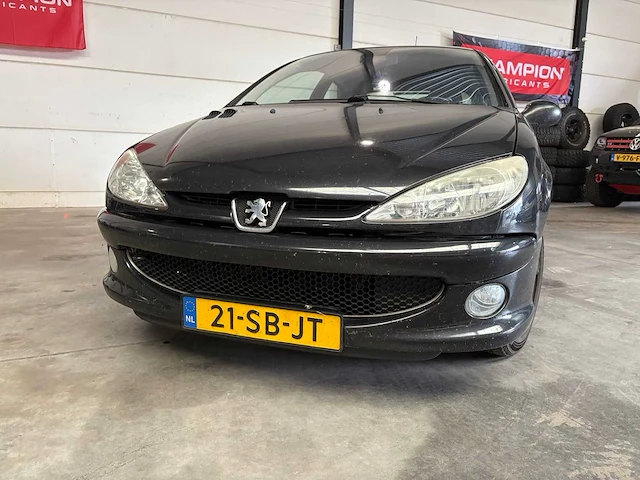 Peugeot - 206 - 1.4-16v xs pack - personenauto - afbeelding 15 van  21