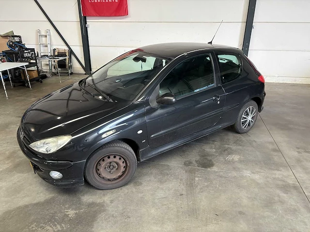 Peugeot - 206 - 1.4-16v xs pack - personenauto - afbeelding 18 van  21
