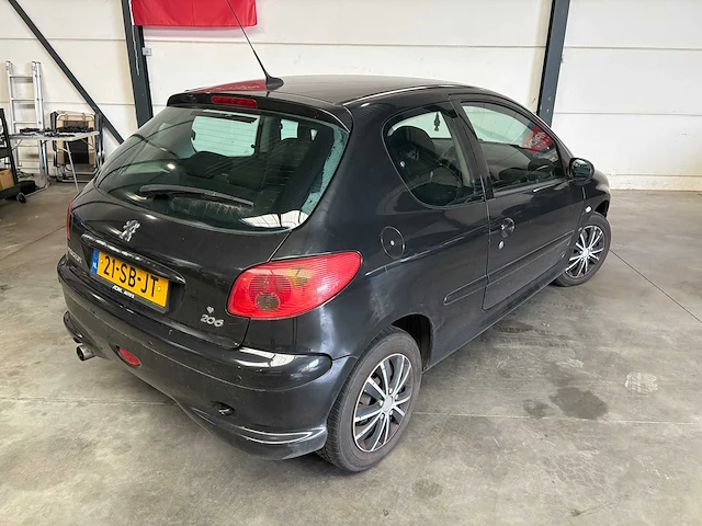 Peugeot - 206 - 1.4-16v xs pack - personenauto - afbeelding 19 van  21