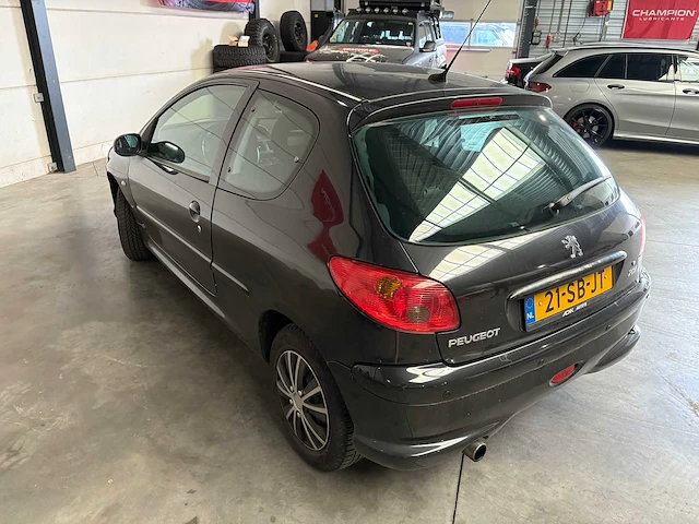 Peugeot - 206 - 1.4-16v xs pack - personenauto - afbeelding 21 van  21