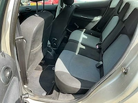 Peugeot - 206 - 1.4 air-line 2 - personenauto - afbeelding 3 van  13