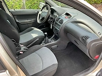 Peugeot - 206 - 1.4 air-line 2 - personenauto - afbeelding 13 van  13