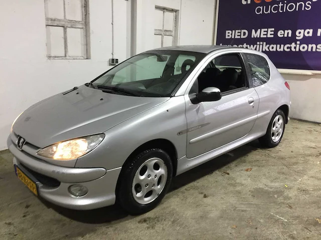 Peugeot - 206 - 1.4 quiksilver - 88-nj-fp - afbeelding 1 van  19