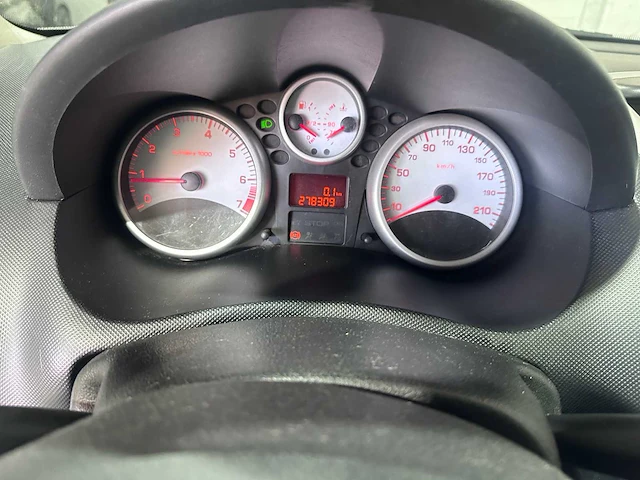 Peugeot - 206 + - 1.4 xs - 22-kfj-4 - afbeelding 3 van  19