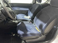 Peugeot - 206 - 1.4 xt automaat- 15-js-nk - afbeelding 6 van  18