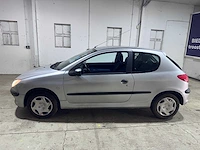 Peugeot - 206 - 1.4 xt automaat- 15-js-nk - afbeelding 11 van  18