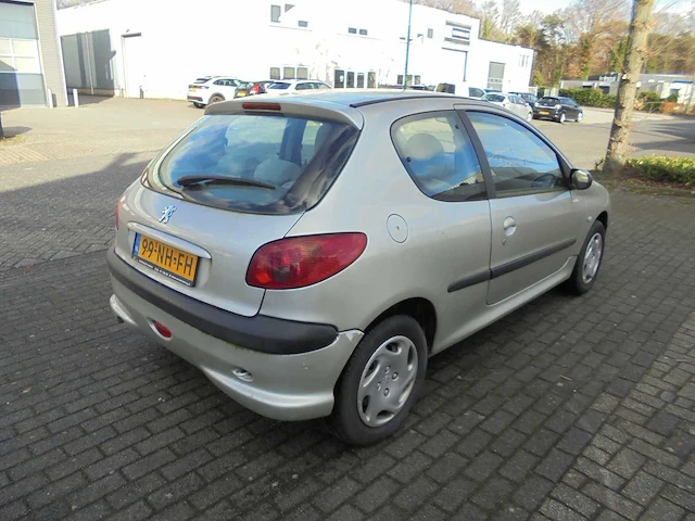 Peugeot - 206 - 1.6-16v gentry - 99-nh-fh - afbeelding 4 van  10