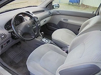 Peugeot - 206 - 1.6-16v gentry - 99-nh-fh - afbeelding 6 van  10
