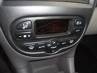 Peugeot - 206 - 1.6-16v gentry - 99-nh-fh - afbeelding 9 van  10