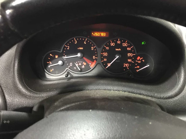 Peugeot - 206 - 1.6-16v xs - 71-jg-vp - afbeelding 3 van  21