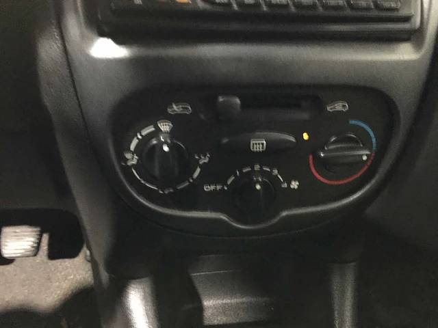 Peugeot - 206 - 1.6-16v xs - 71-jg-vp - afbeelding 5 van  21
