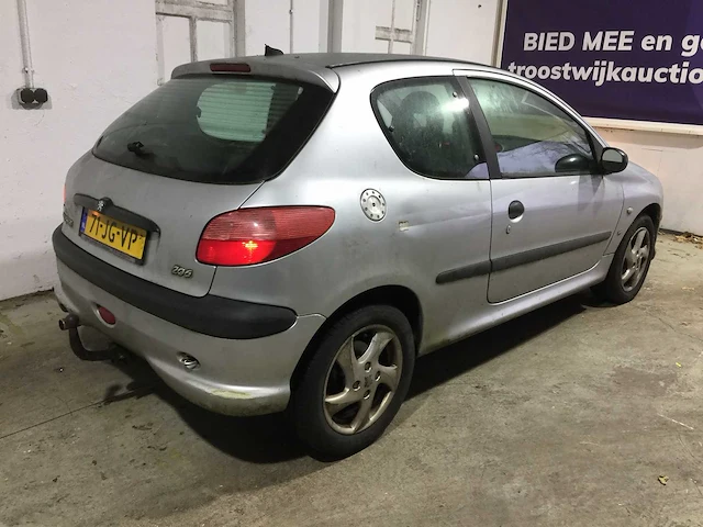 Peugeot - 206 - 1.6-16v xs - 71-jg-vp - afbeelding 17 van  21