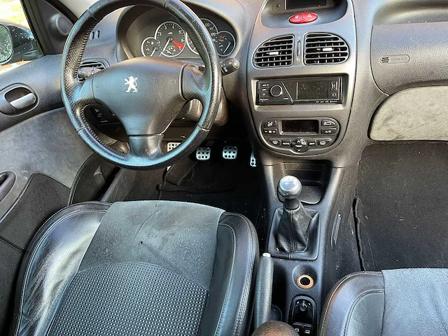 Peugeot - 206 - 2.0-16v gti - personenauto - afbeelding 3 van  18