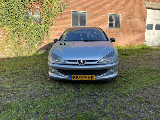Peugeot - 206 - 2.0-16v gti - personenauto - afbeelding 12 van  18