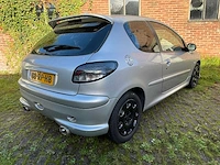 Peugeot - 206 - 2.0-16v gti - personenauto - afbeelding 16 van  18