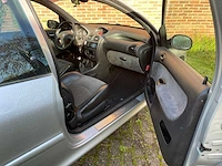 Peugeot - 206 - 2.0-16v gti - personenauto - afbeelding 17 van  18