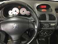 Peugeot - 206 cc - 1.6-16v - 1-xfn-11 - afbeelding 8 van  24