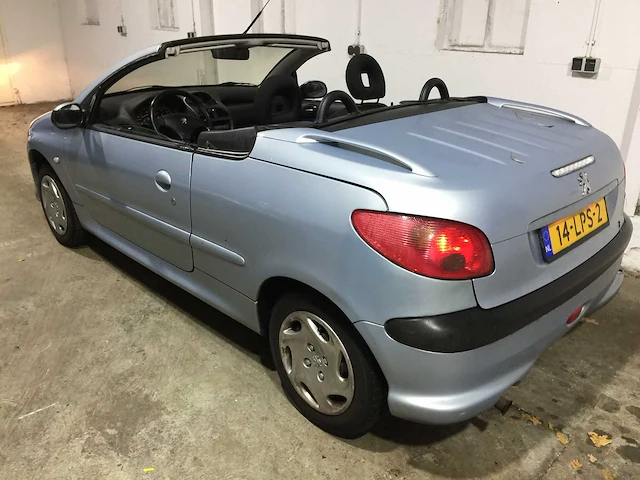 Peugeot - 206 cc - 1.6-16v - 14-lps-2 - afbeelding 4 van  21