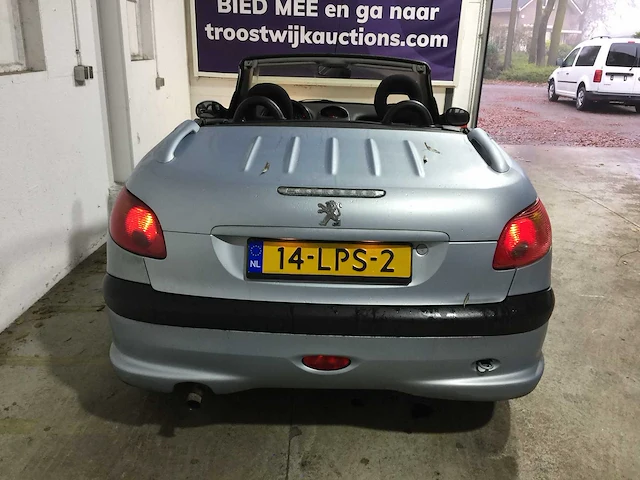 Peugeot - 206 cc - 1.6-16v - 14-lps-2 - afbeelding 16 van  21