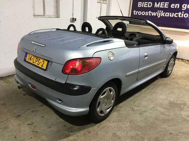 Peugeot - 206 cc - 1.6-16v - 14-lps-2 - afbeelding 17 van  21