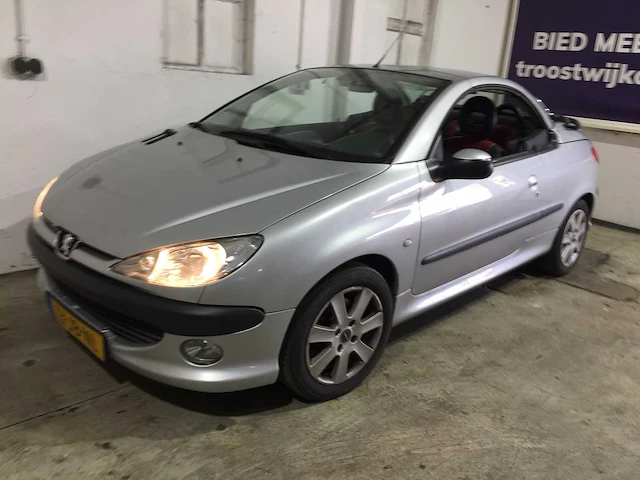 Peugeot - 206 cc - 2.0-16v - 13-jb-nl - afbeelding 2 van  23