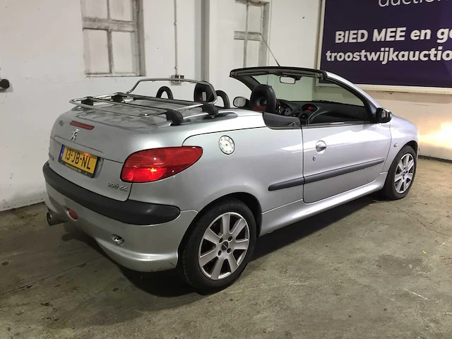 Peugeot - 206 cc - 2.0-16v - 13-jb-nl - afbeelding 19 van  23