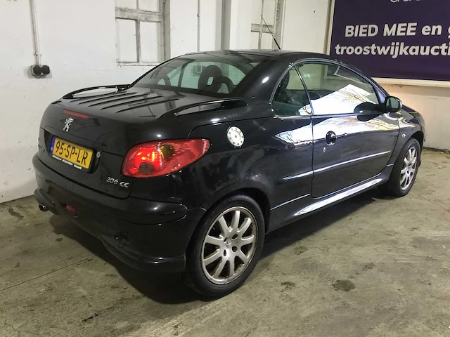 Peugeot - 206 cc - 2.0-16v griffe - 95-sp-lr - afbeelding 13 van  17