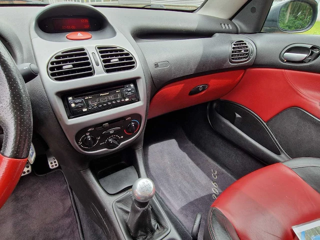 Peugeot - 206 cc - cabrio - 1.6-16v - 88-jb-tt - afbeelding 5 van  21