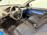 Peugeot - 206 cc - personenauto - 2002 - afbeelding 6 van  26