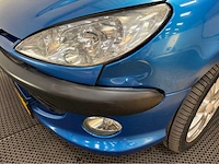 Peugeot - 206 cc - personenauto - 2002 - afbeelding 7 van  26